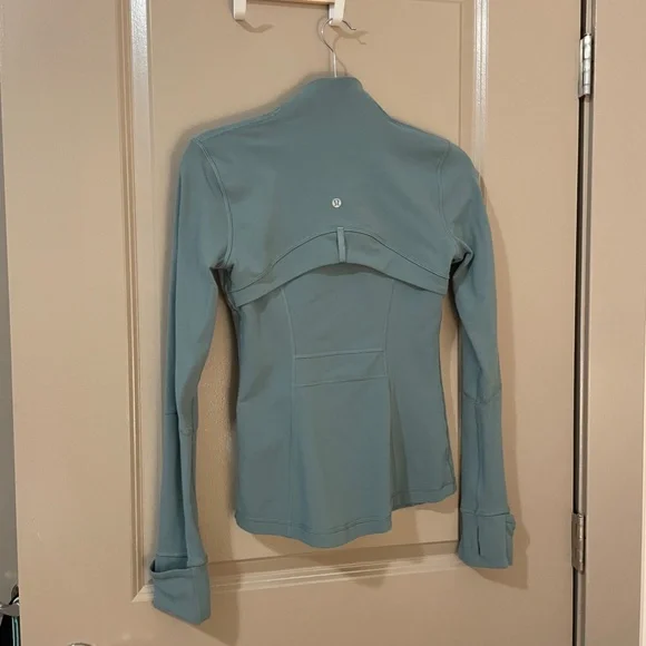 Lululemon Define jacket, size 4, full length, steel blue